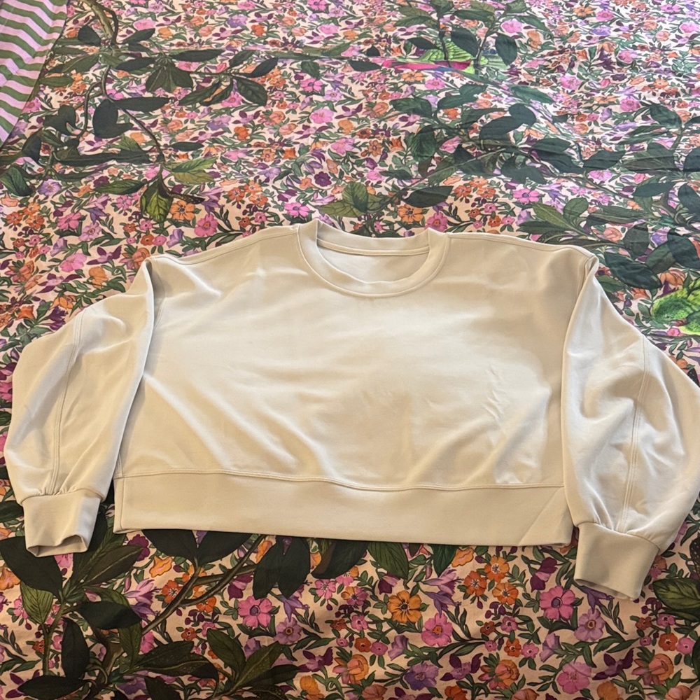 lululemon cropped softstreme sweatshirt